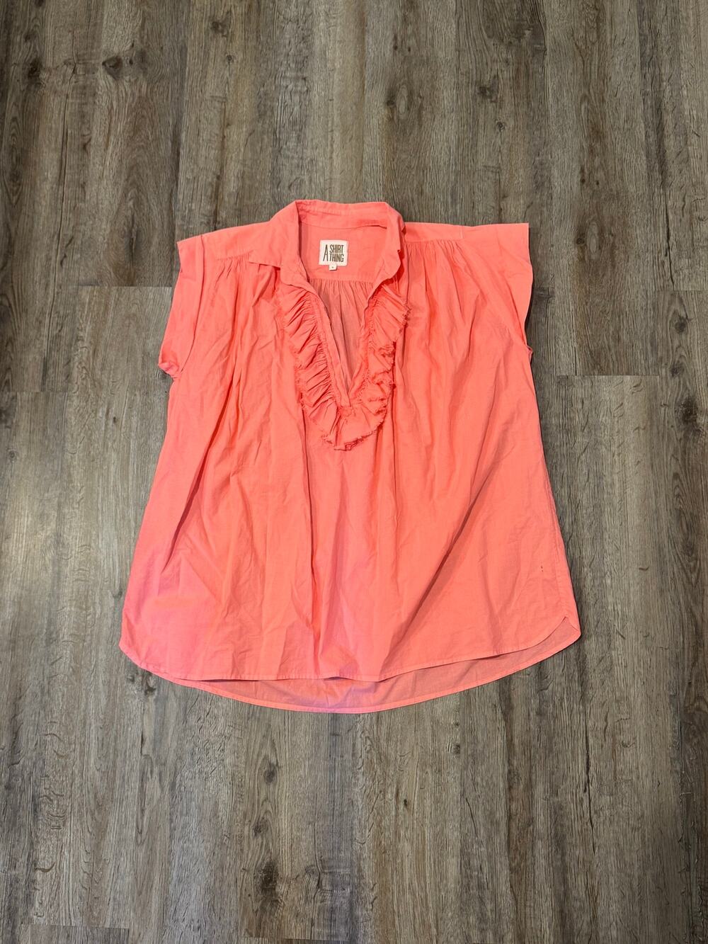 A Shirt Thing Women’s V-Neck Ruffled Blouse Size Small